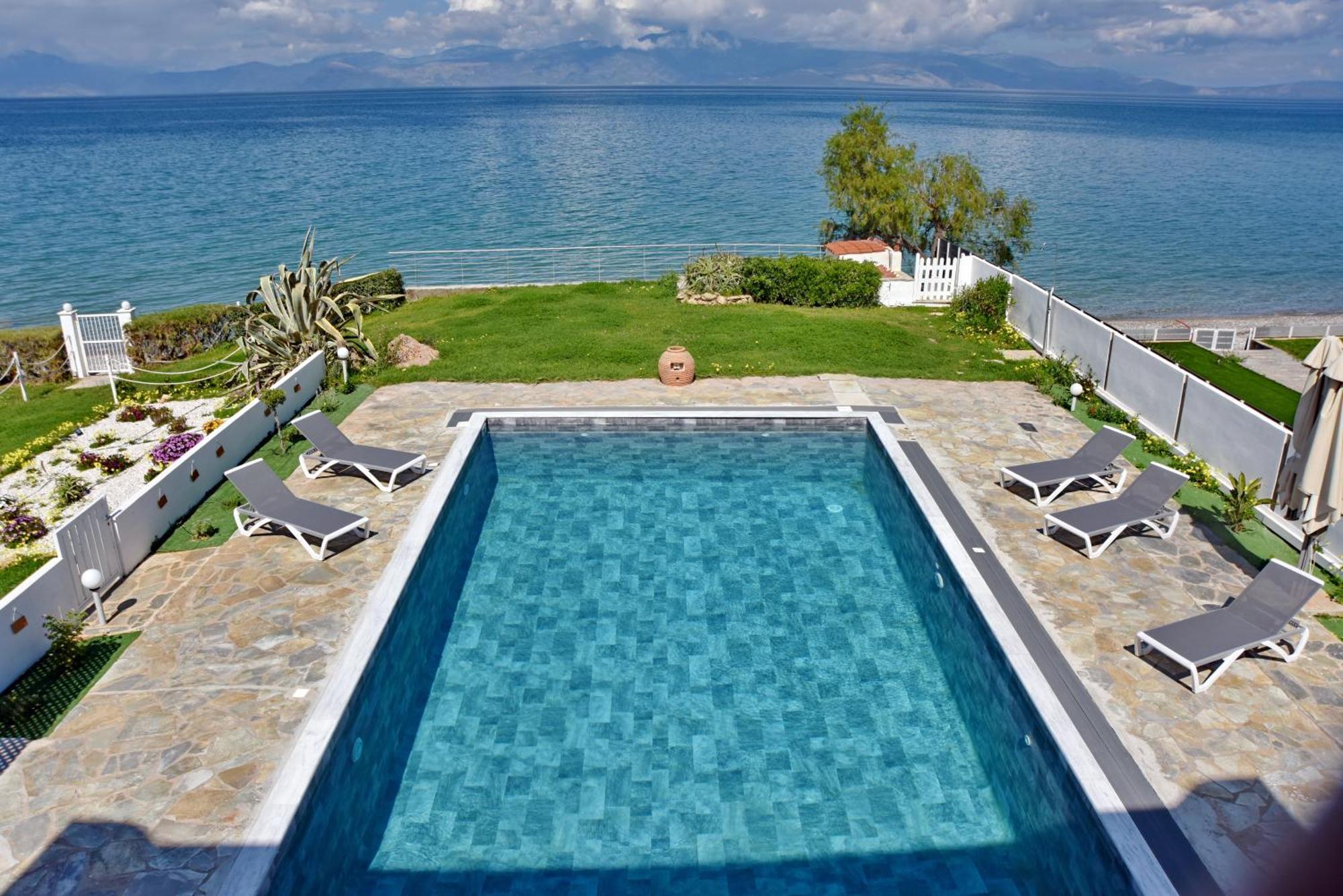 Antorina Beachfront Villas With Private Pools Kamari  Экстерьер фото