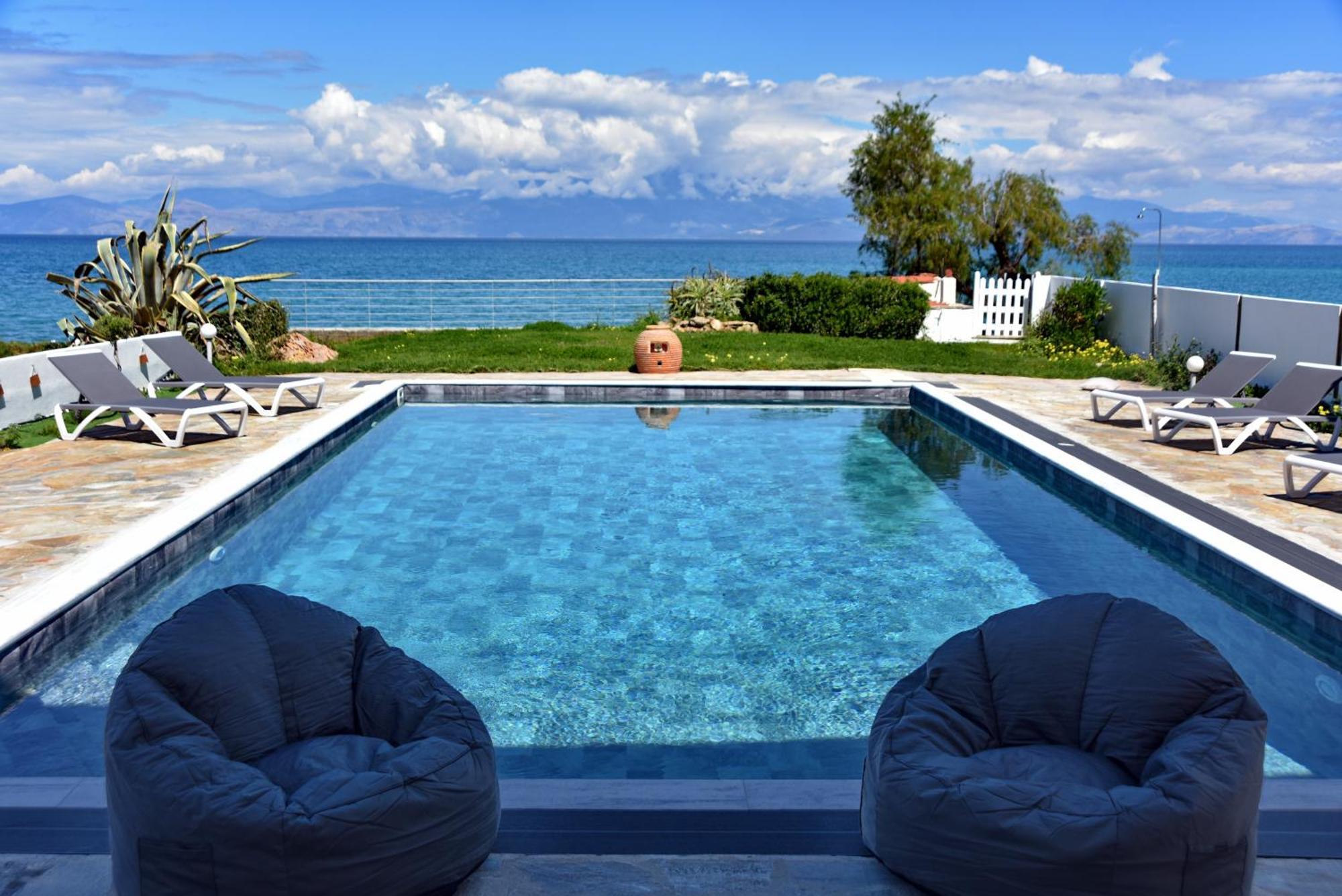 Antorina Beachfront Villas With Private Pools Kamari  Экстерьер фото