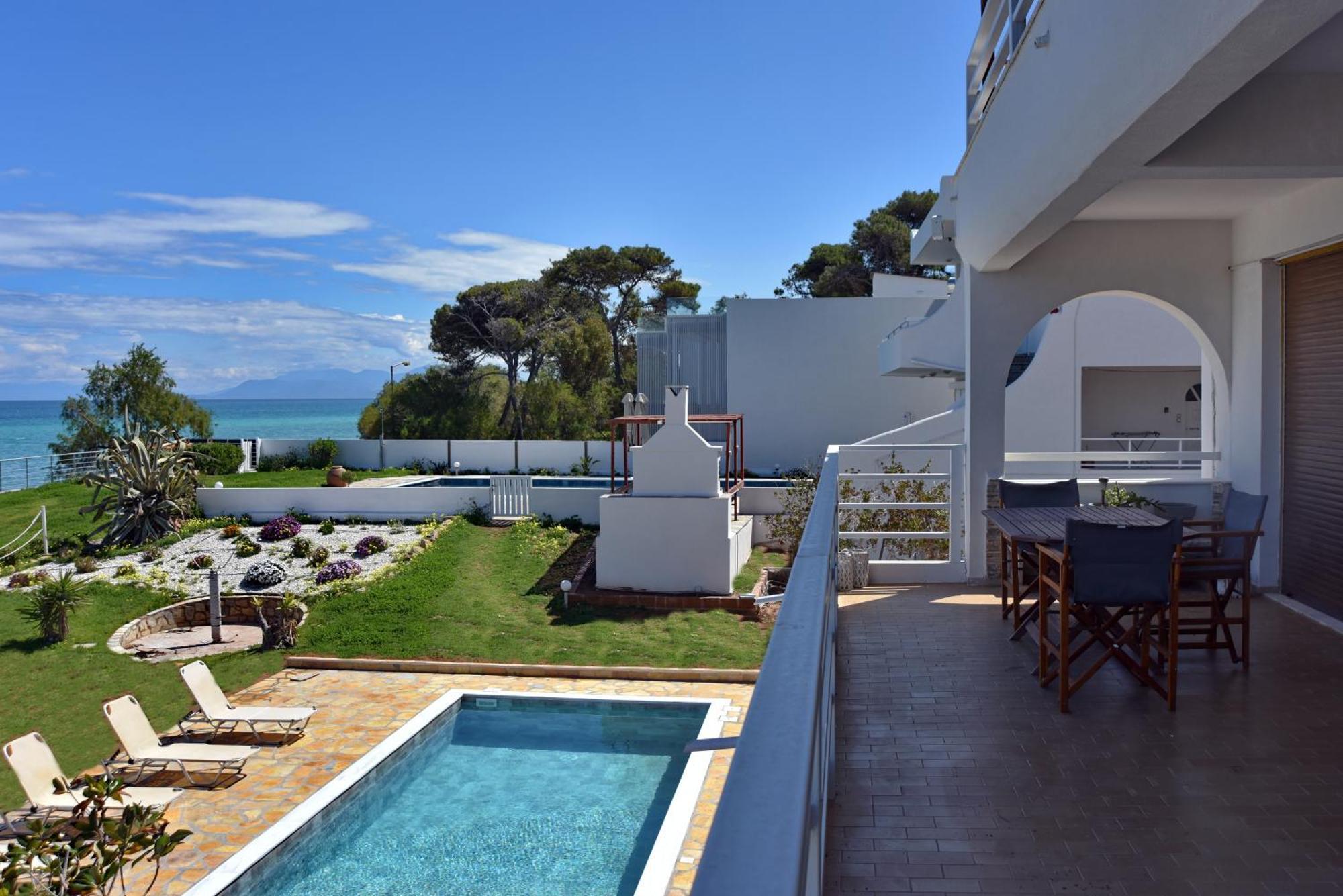 Antorina Beachfront Villas With Private Pools Kamari  Экстерьер фото